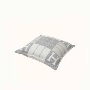 에르메스 이니셜 그레이 쿠션 - Hermes Initial Gray Cushion - ac…